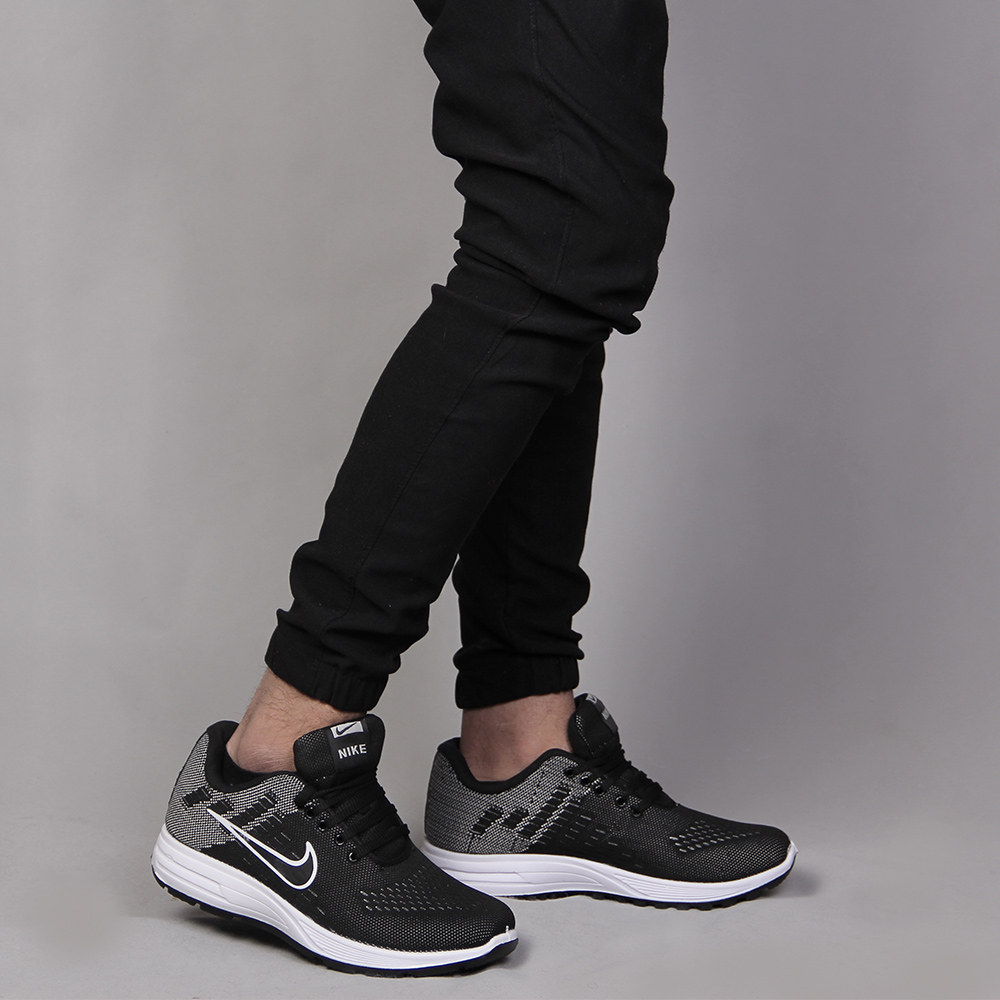 کفش Nike بافتی مشکی طوسی